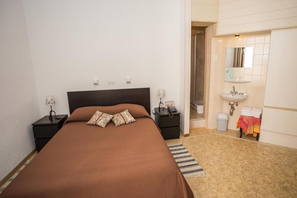 Hotel Des Tourelles Genève Kamer foto