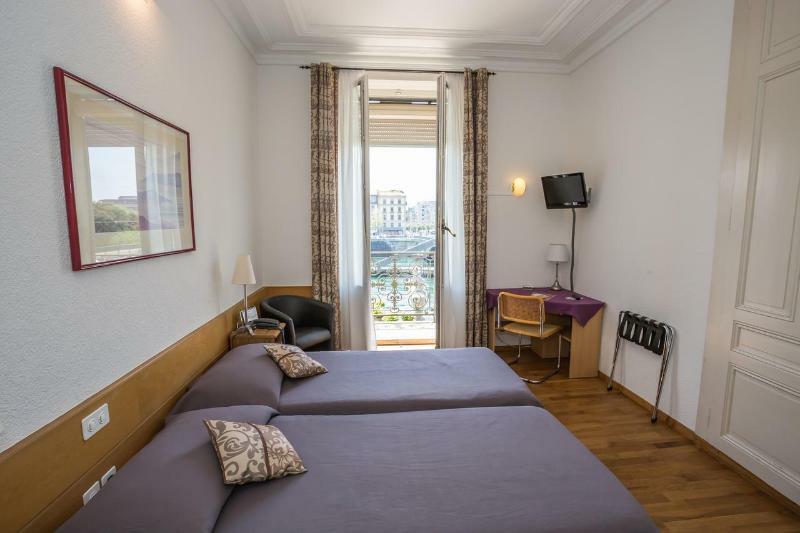Hotel Des Tourelles Genève Buitenkant foto